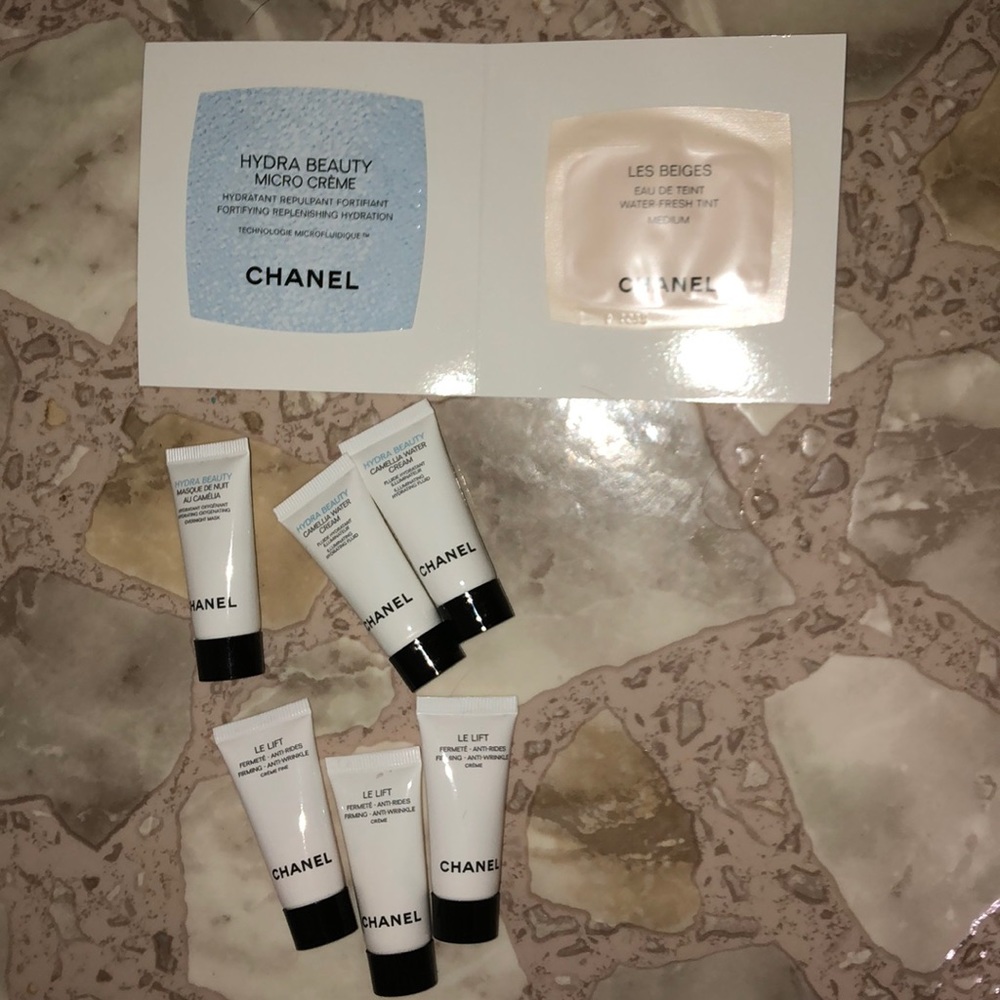 Chanel Samples